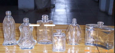 徐州大華玻璃瓶廠 專業(yè)玻璃酒瓶供應(yīng)商報(bào)價(jià)及產(chǎn)品圖片展示